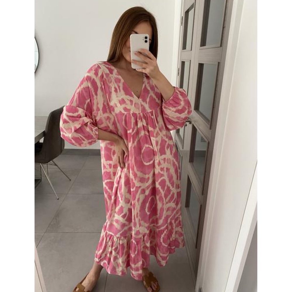 ✖️SOLD✖️ NWT Tiered Midi Dress in Pink Summer Beach Resort Pool - Picture 1 of 3